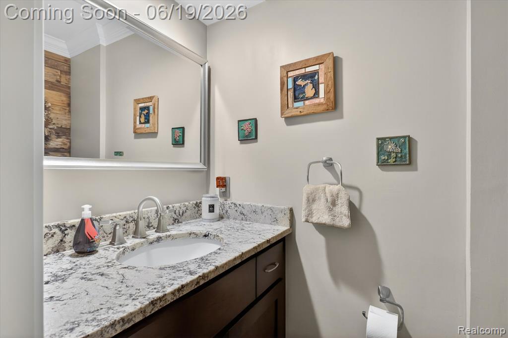 19780 Edshire Lane, Grosse Pointe, MI 48236 — Photo 20