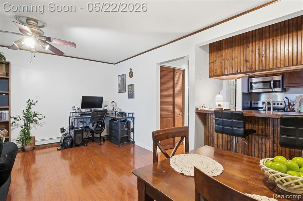 15055 Hubbard Street, 35, Livonia, MI 48154 — Photo 11