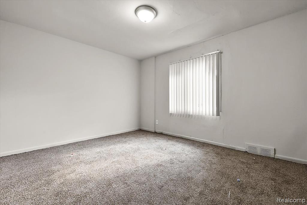 15860 Joy Road, Detroit, MI 48228 — Photo 92