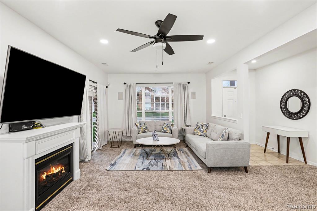 16413 Dominion Drive, Macomb, MI 48044 — Photo 8