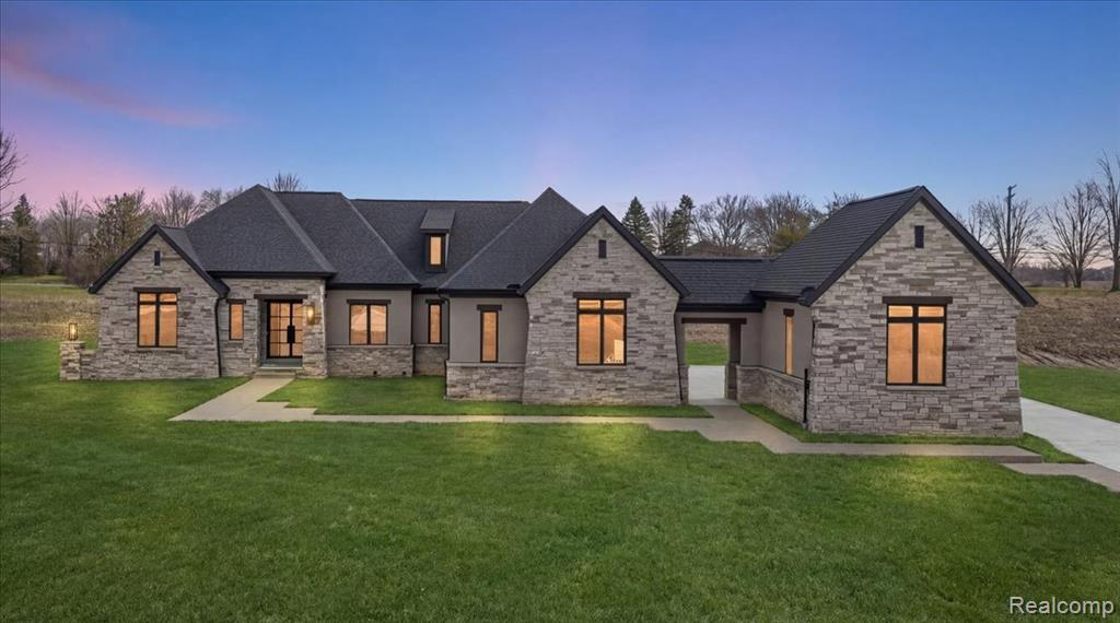 65650 Dailey Road, Edwardsburg, MI, 49112