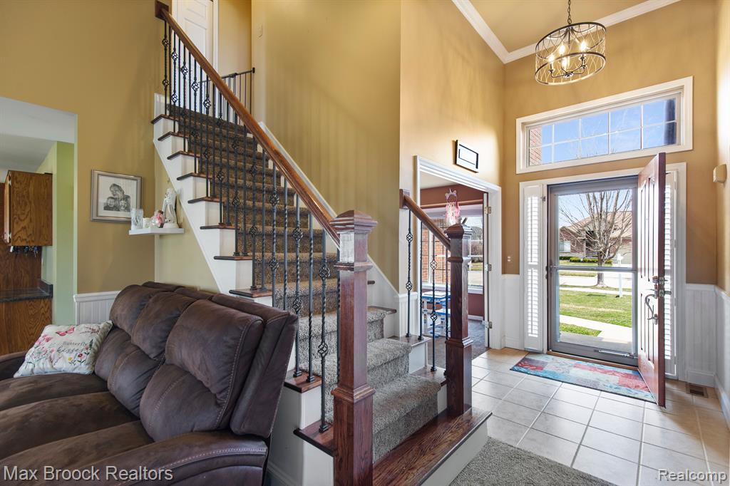 52449 ROBINS NEST Drive, Chesterfield, MI 48047 — Photo 3