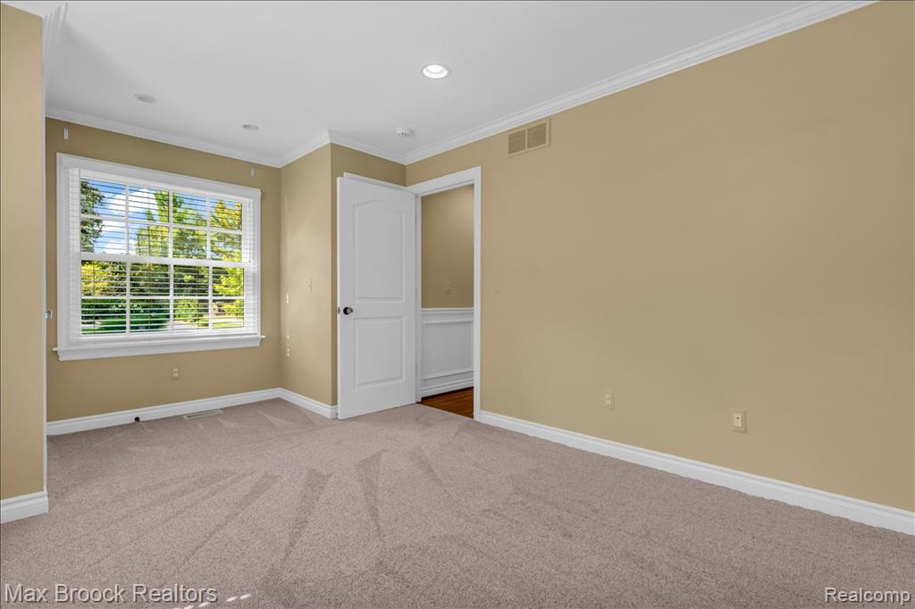 6287 Thorncrest Drive, Bloomfield Hills, MI 48301 — Photo 46