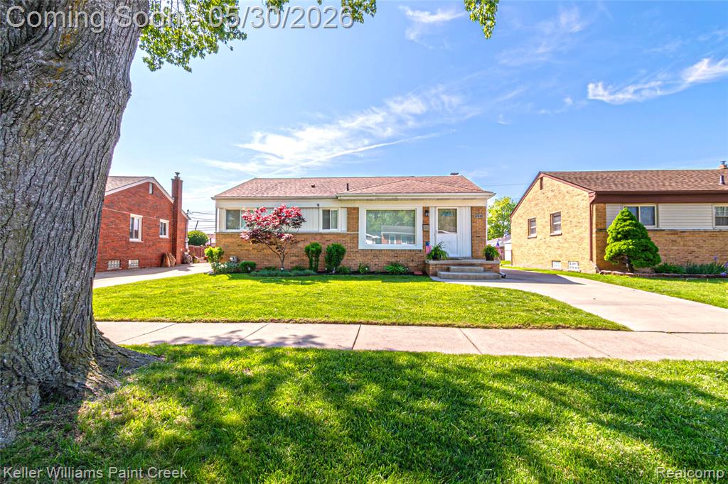 21530 Willow Wisp Street, Saint Clair Shores, MI 48082 — front exterior