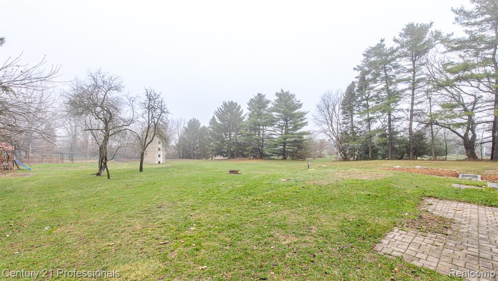 3230 Thomas Road, Oxford, MI 48371 — Photo 32