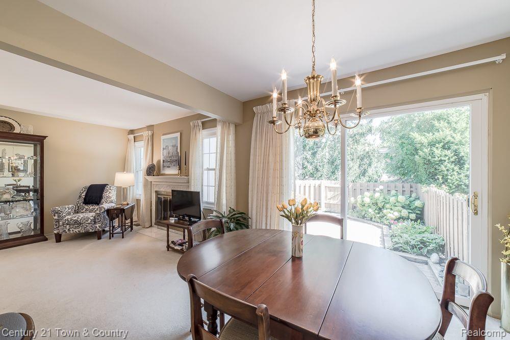 5395 BREEZE HILL, Troy, MI 48098 — Photo 9