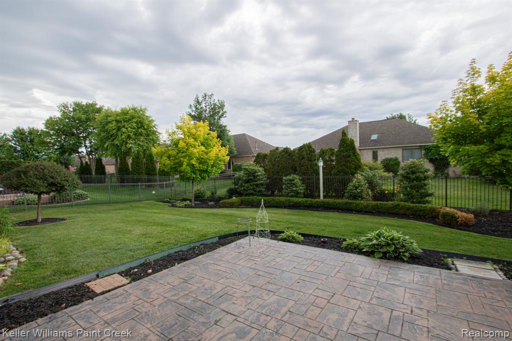 54436 Jack Drive, Macomb, MI 48042 — Photo 42