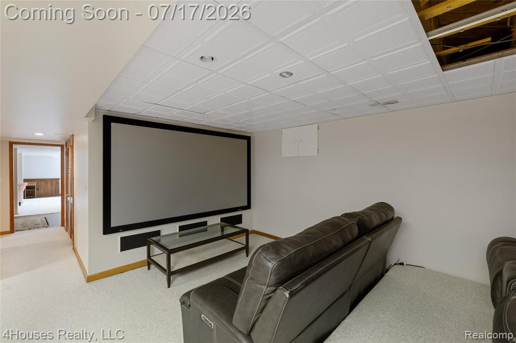5717 Sussex Drive, Troy, MI 48098 — Photo 52