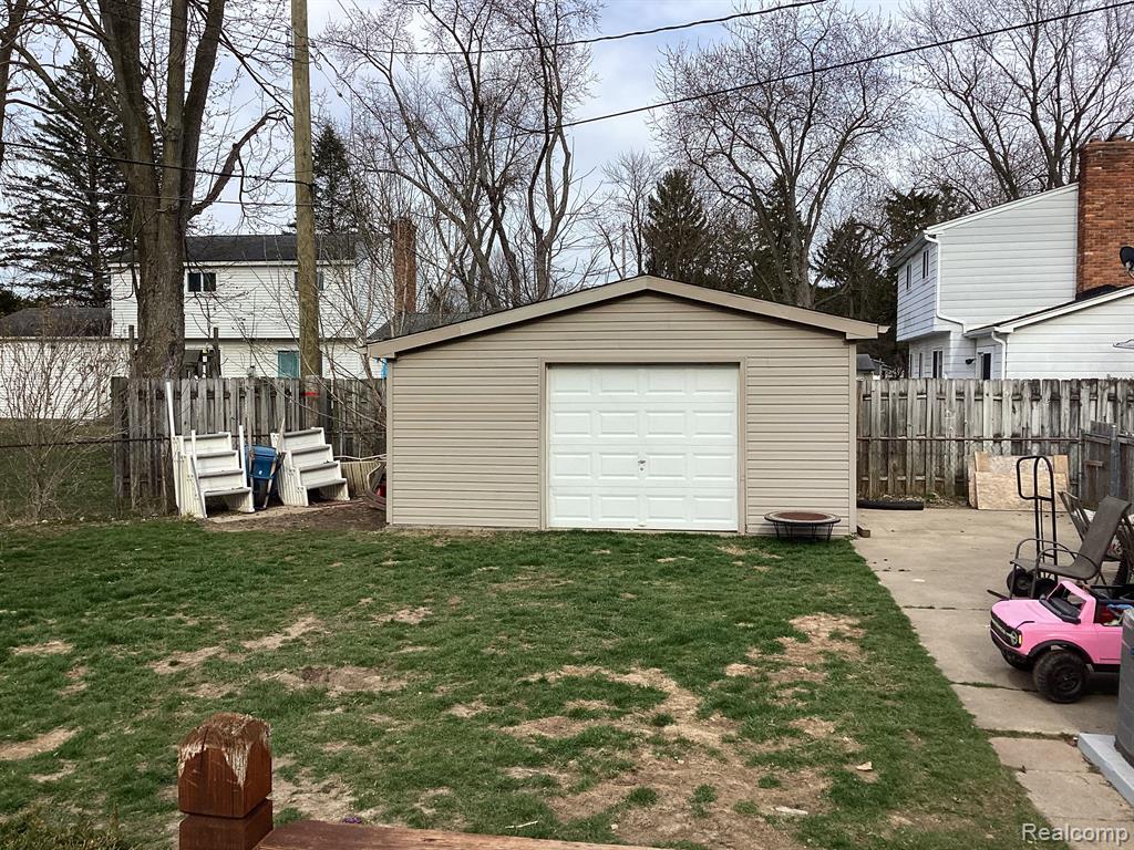 5936 THORNABY Drive, Waterford, MI 48329 — Photo 19