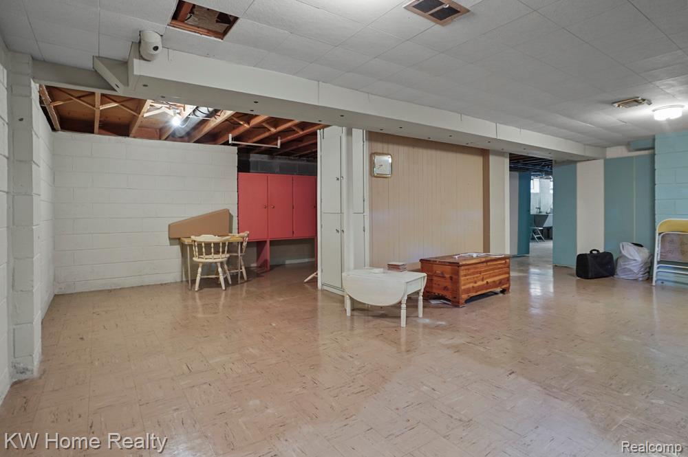 5660 Crabtree Road, Bloomfield Hills, MI 48301 — Photo 24