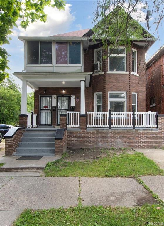 520 ENGLEWOOD Street, Detroit, MI 48202 — front exterior
