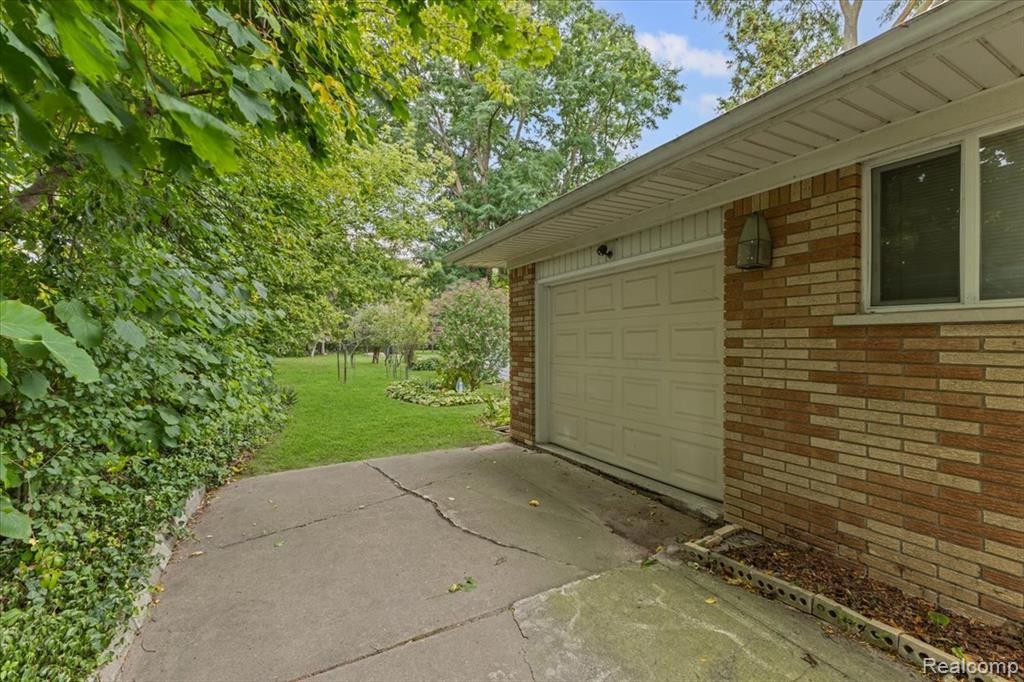 49222 Fairchild Road, Macomb, MI 48042 — Photo 21
