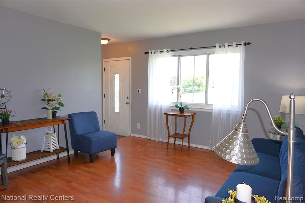 33420 Cherry Hill Road, Garden City, MI — Photo 4
