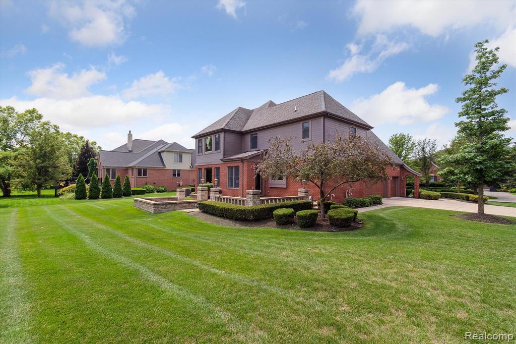 17712 PARKSHORE Drive, Northville, MI 48168 — Photo 4