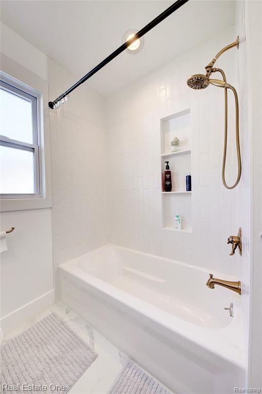8126 Dale Street, Dearborn Heights, MI 48127 — Photo 47