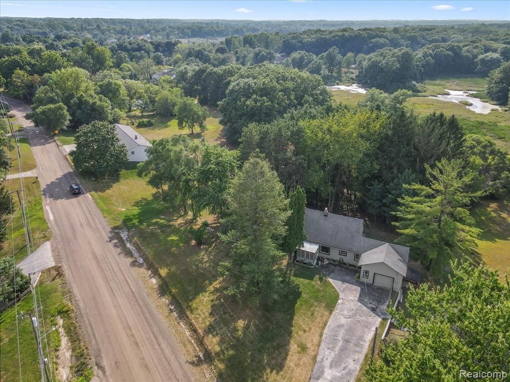 8381 Tindall Road, Springfield, MI 48350 — Photo 37