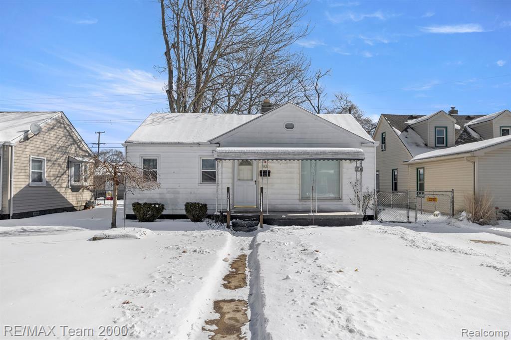 5876 KINMORE Street, Dearborn Heights, MI 48127 — Photo 3