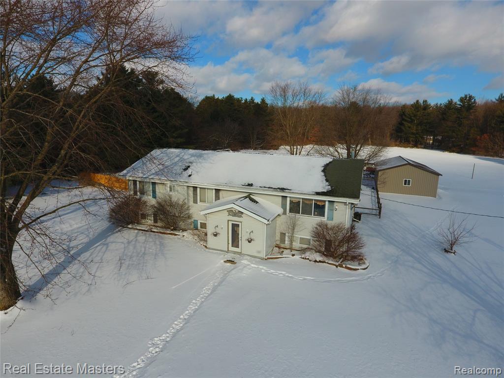7034 Imlay City Road, Clyde, MI 48049 — Photo 19
