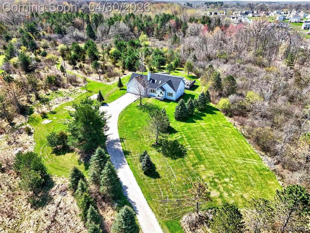 1225 W Grand Blanc Road, Grand Blanc, MI 48439 — Photo 2