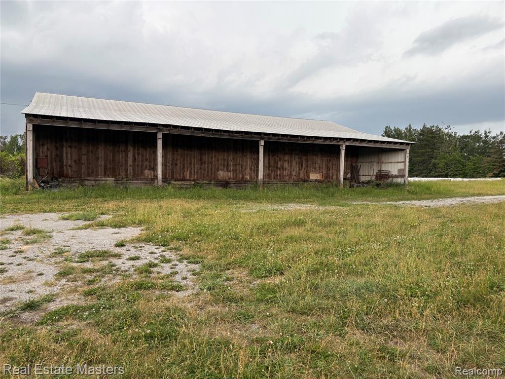 300 W Hubert Road, Spruce, MI — Photo 2