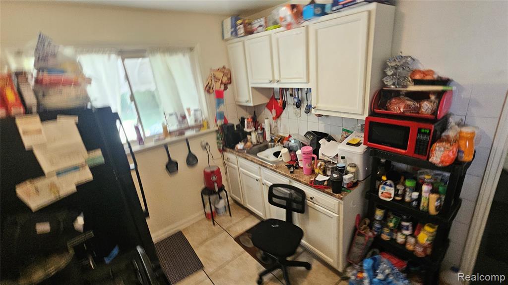 19235 Fleming Street, Detroit, MI 48234 — Photo 16