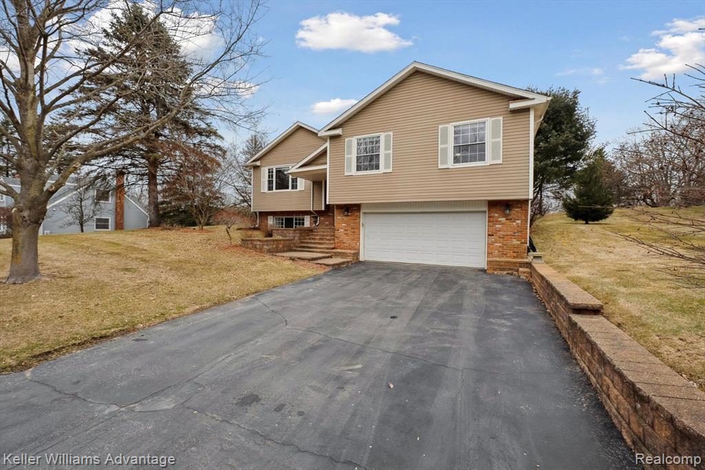 6521 Grand Circle Drive, Brighton, MI 48116 — Photo 3