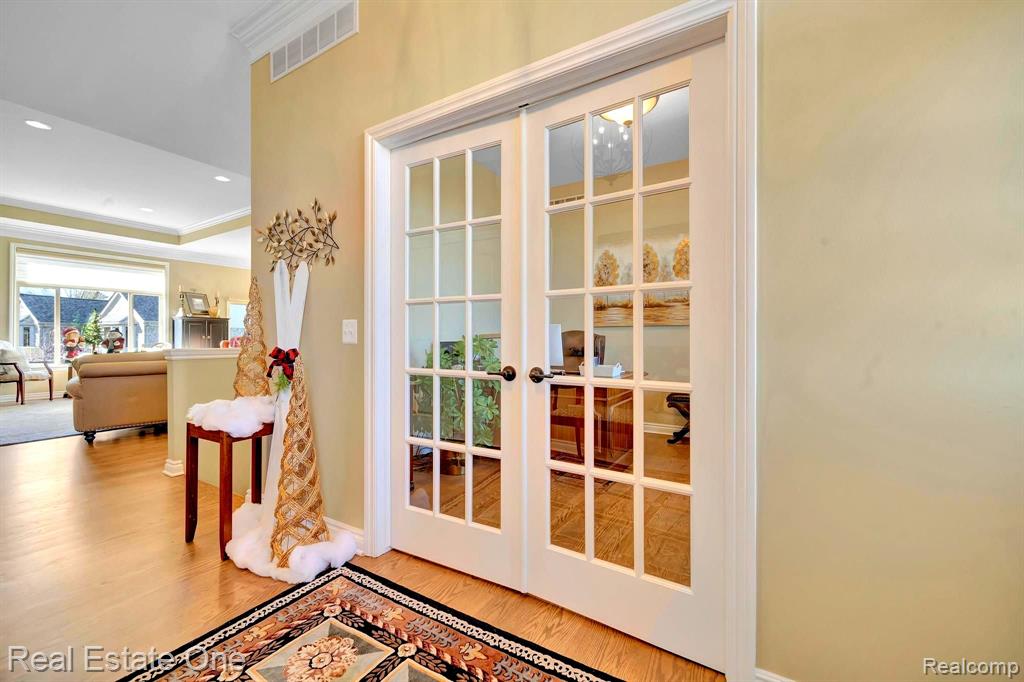 58703 GLACIER CLUB Drive, Washington, MI — Photo 18