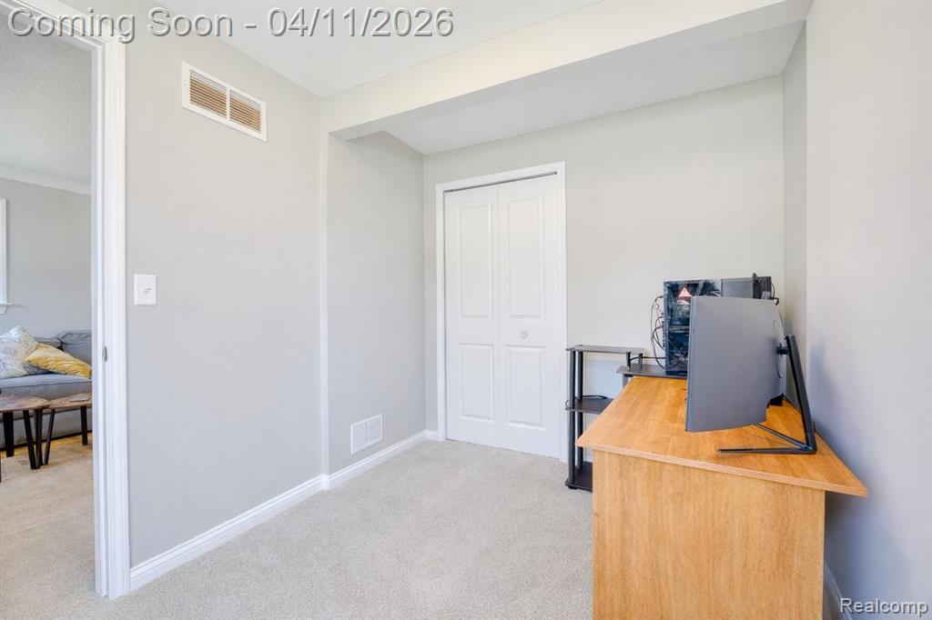 8416 Hugh Street, Westland, MI — Photo 11