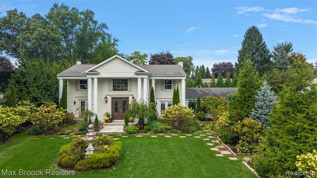 3774 Quarton Road, Bloomfield Hills, MI 48302