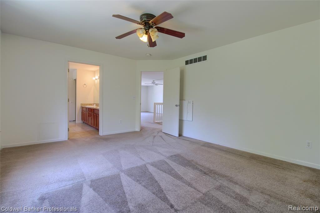 701 Montclair Street, Detroit, MI 48214 — Photo 18