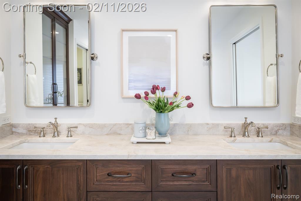 4024 Hidden Woods Drive, Bloomfield Hills, MI 48301 — Photo 13