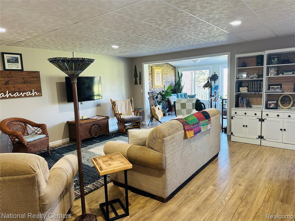 12047 Shenandoah Drive, 2, South Lyon, MI 48178 — Photo 41