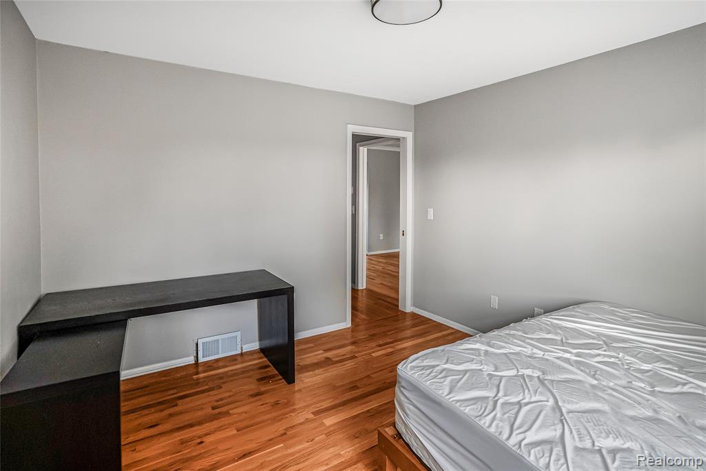 42266 Woodward Avenue, Bloomfield Hills, MI 48304 — Photo 20