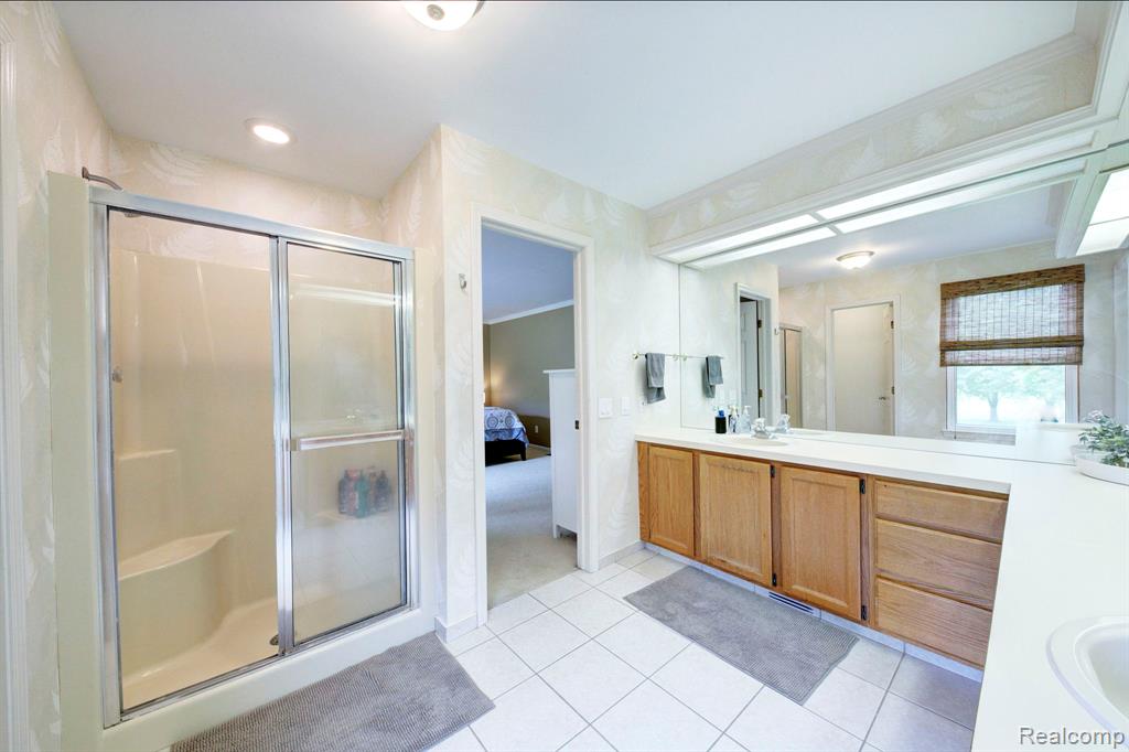 46500 E Oak Manor Court, Canton, MI 48187 — Photo 30