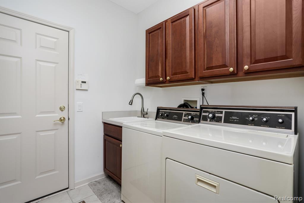 5144 Belmonte Drive, Rochester, MI 48306 — Photo 18