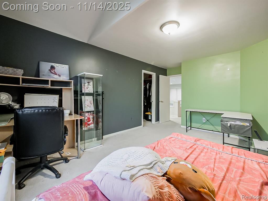 7359 Woodlore Drive, West Bloomfield, MI 48323 — Photo 25