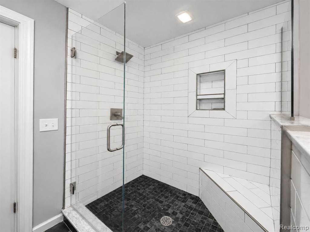 1330 Meadow Green Lane, Linden, MI 48451 — Photo 22
