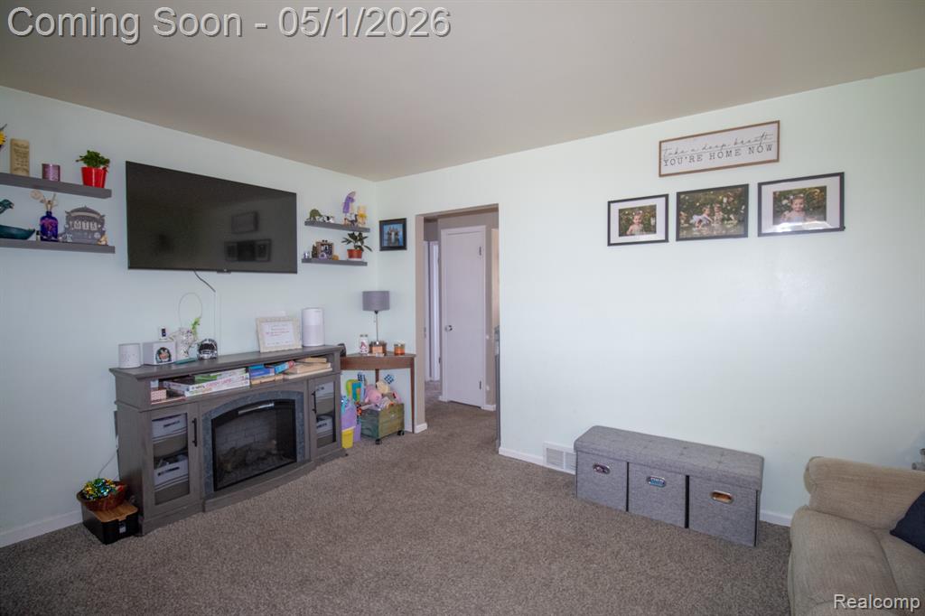 18455 Denby, Redford, MI 48240 — Photo 9