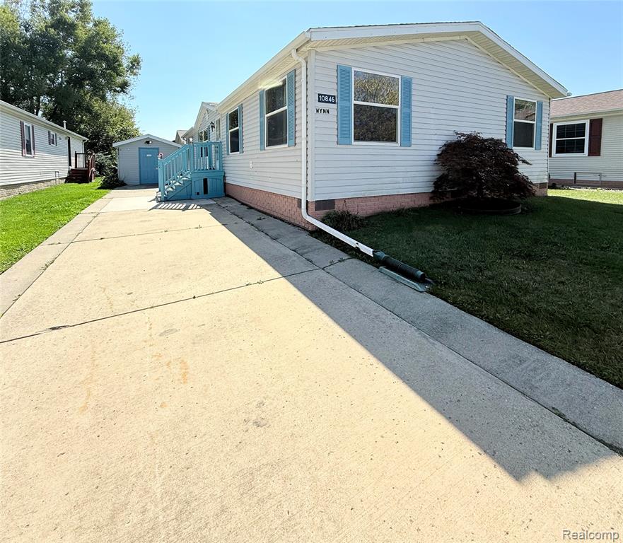 10846 Ashley Court, Willis, MI 48191 — Photo 3