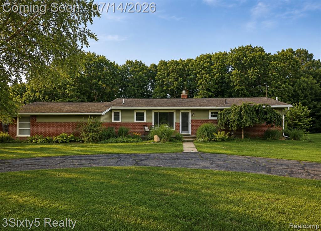 9251 Tonneberger Drive, Tecumseh, MI 49286 — front exterior