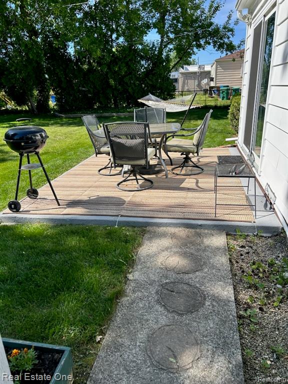 2075 Deering Street, Garden City, MI — Photo 56