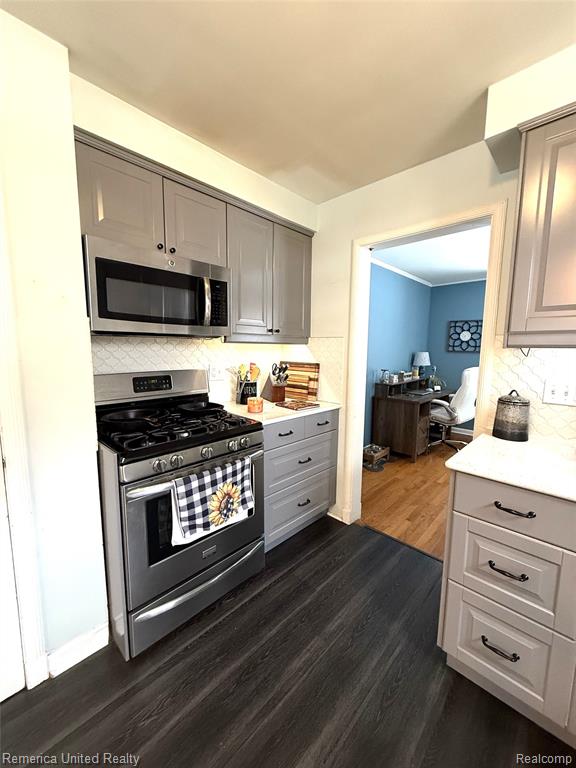 9915 Ingram Street, Livonia, MI 48150 — Photo 10