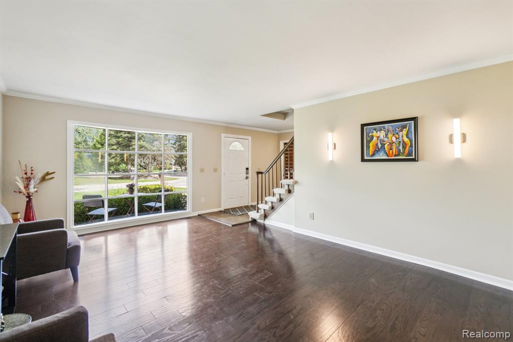 585 Timberline Drive, Rochester Hills, MI 48309 — Photo 3