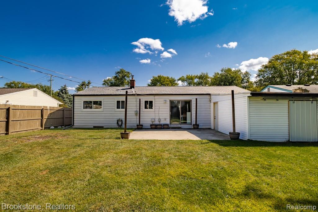 41309 Memphis Drive, Sterling Heights, MI 48313 — Photo 3