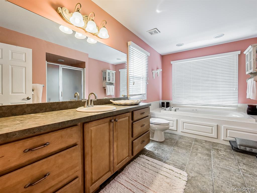 8160 W Gates Street, Bruce, MI 48065 — Photo 16