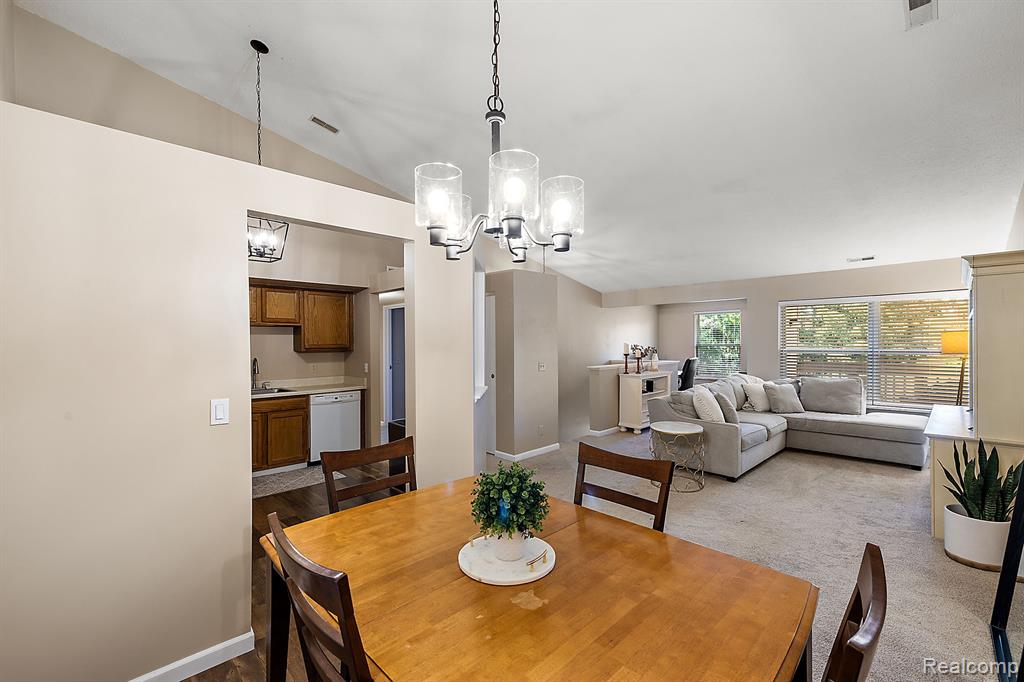 61149 GREENWOOD Drive, South Lyon, MI 48178 — Photo 10
