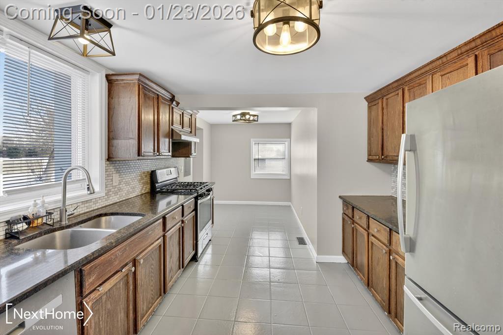 42205 E Huron River Drive, Van Buren, MI 48111 — Photo 12