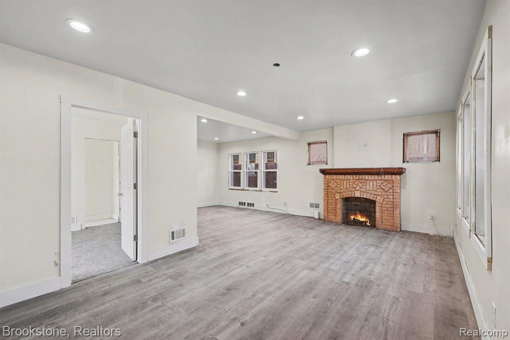 5533 Sheridan Street, Detroit, MI 48213 — Photo 5