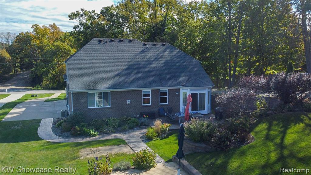 4594 CLIFFORD Road, Brighton, MI 48116 — Photo 46