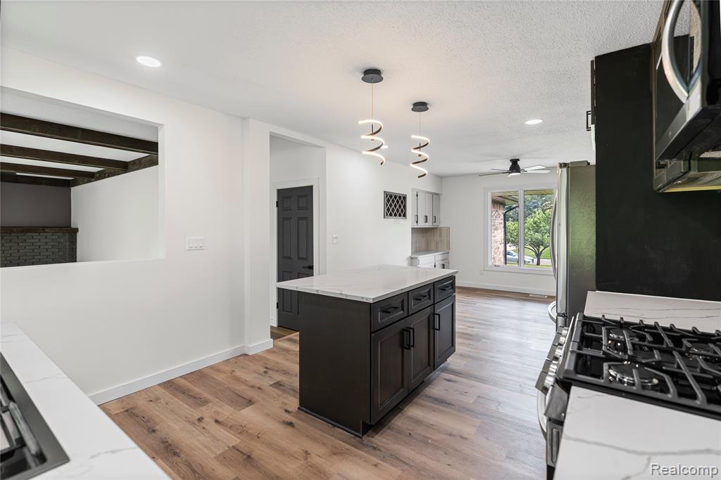 507 Charing Cross Drive, Grand Blanc, MI 48439 — Photo 22
